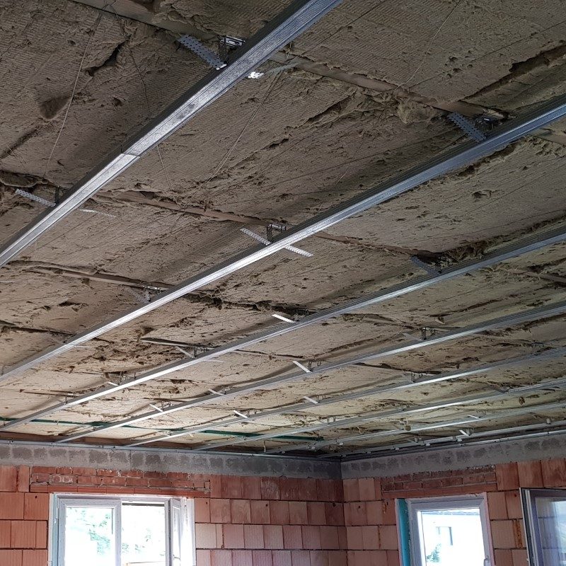 tervezés gyártás beépítés tokba-építés bontás-beépítés új-beépítés nyílászáró csere szerkezet díszpanel beszerelés ablakbeépítés tetőablakbeépítés ajtóbeépítés üvegberakás redőnyszerelés roletta reluxa felrakás zsaluzia építés rovarháló szúnyogháló könyöklő felrakása takarólécezés párkányozás tetőbeépítés cserepezés lécezés bádogozás tetőszigetelés álmennyezet kialakítás garázskapu beépítés kapuszárnyak automatizálása