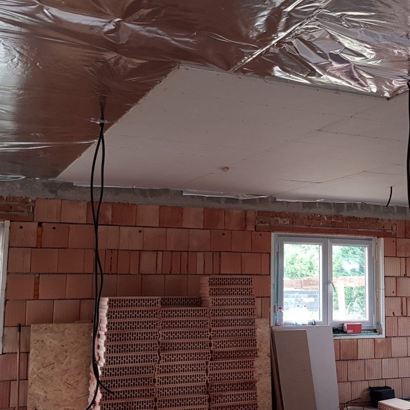 tervezés gyártás beépítés tokba-építés bontás-beépítés új-beépítés nyílászáró csere szerkezet díszpanel beszerelés ablakbeépítés tetőablakbeépítés ajtóbeépítés üvegberakás redőnyszerelés roletta reluxa felrakás zsaluzia építés rovarháló szúnyogháló könyöklő felrakása takarólécezés párkányozás tetőbeépítés cserepezés lécezés bádogozás tetőszigetelés álmennyezet kialakítás garázskapu beépítés kapuszárnyak automatizálása